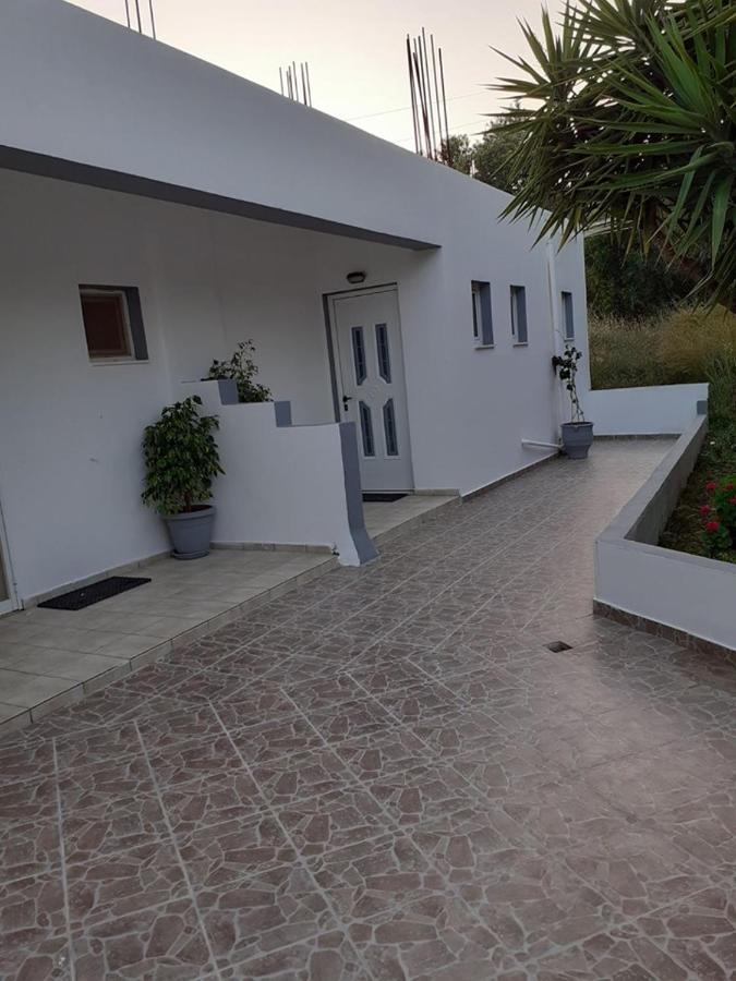 Golden Sun Apartments Rodhákinon Ngoại thất bức ảnh