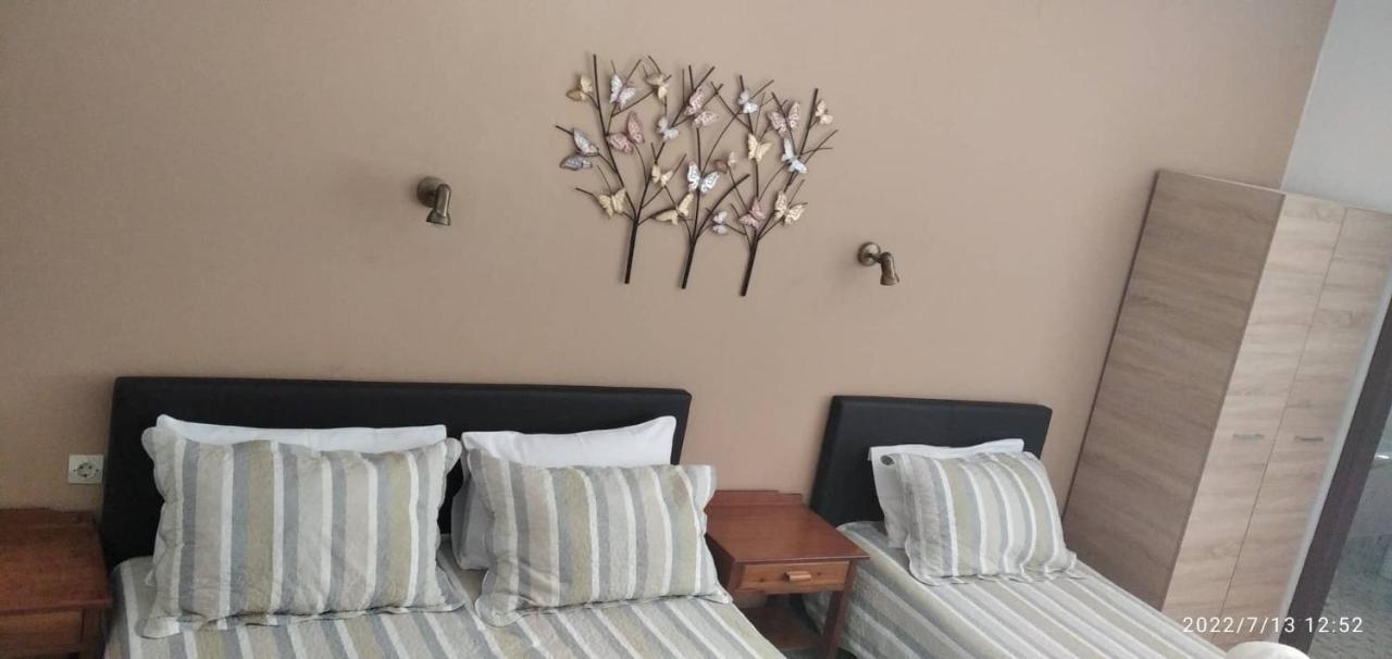 Golden Sun Apartments Rodhákinon Ngoại thất bức ảnh